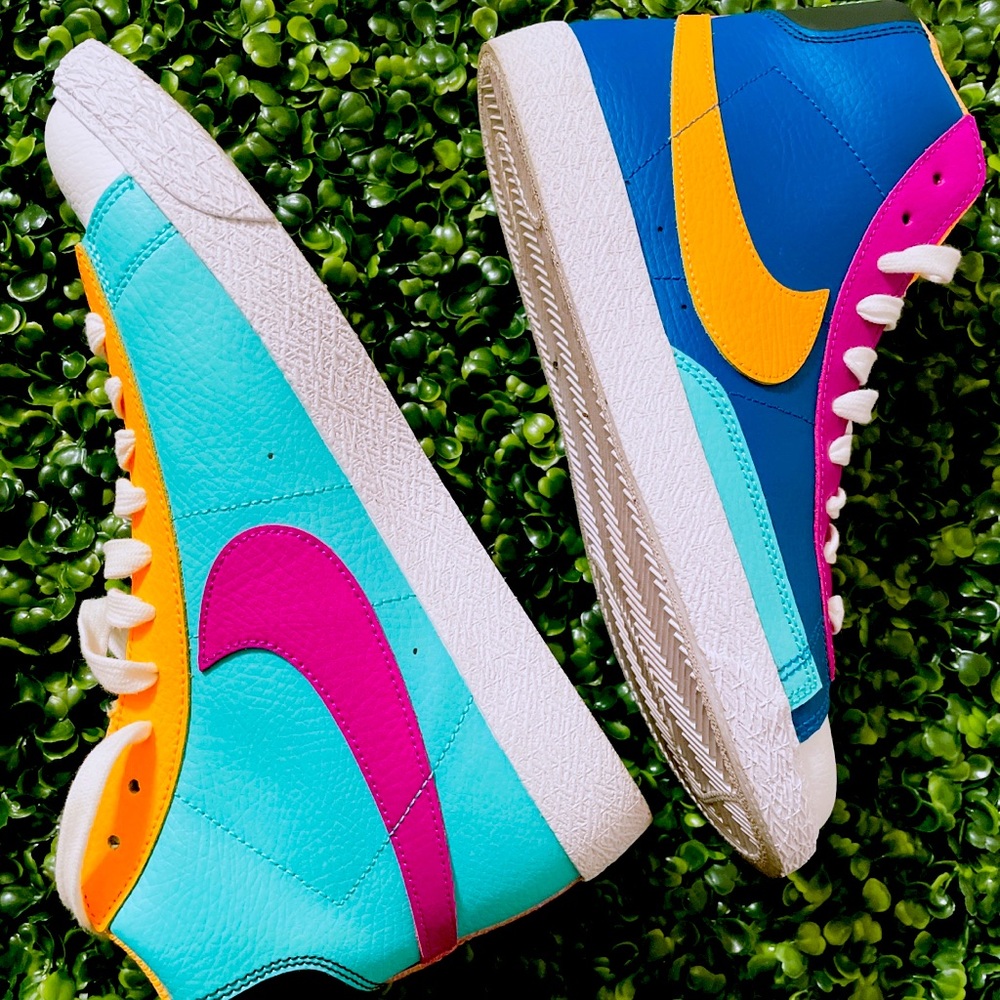Battle Blue & Aurora Vivid Clash Nike Blazer Mid